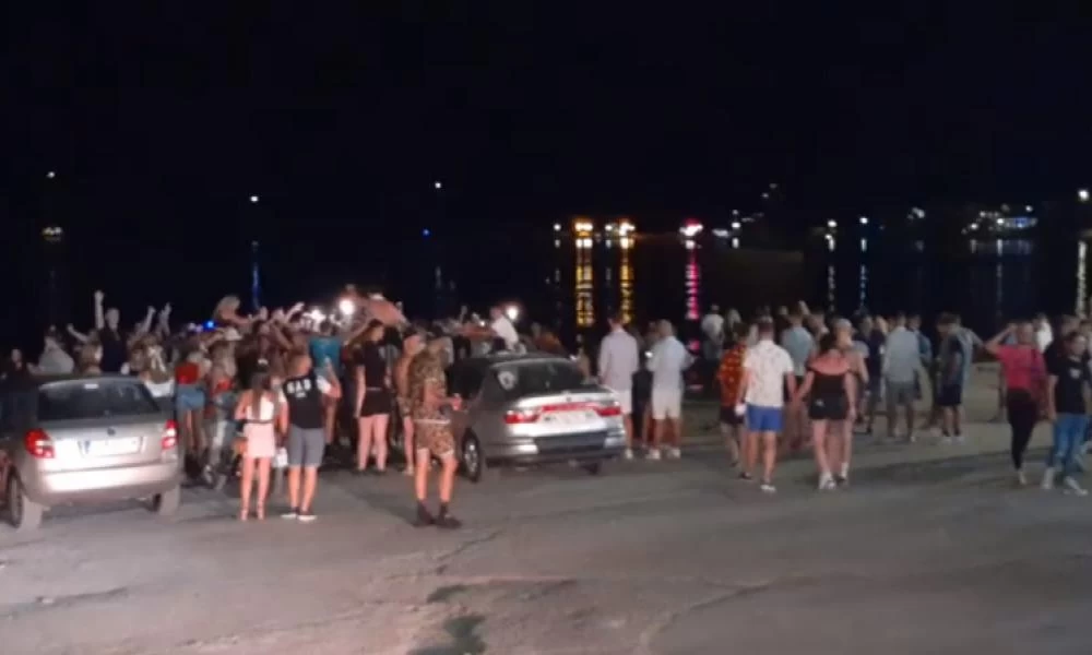 Χαμός στην Ζάκυνθο! "Βούλιαξε" ο Λαγανάς μετά το κλείσιμο των μπαρ